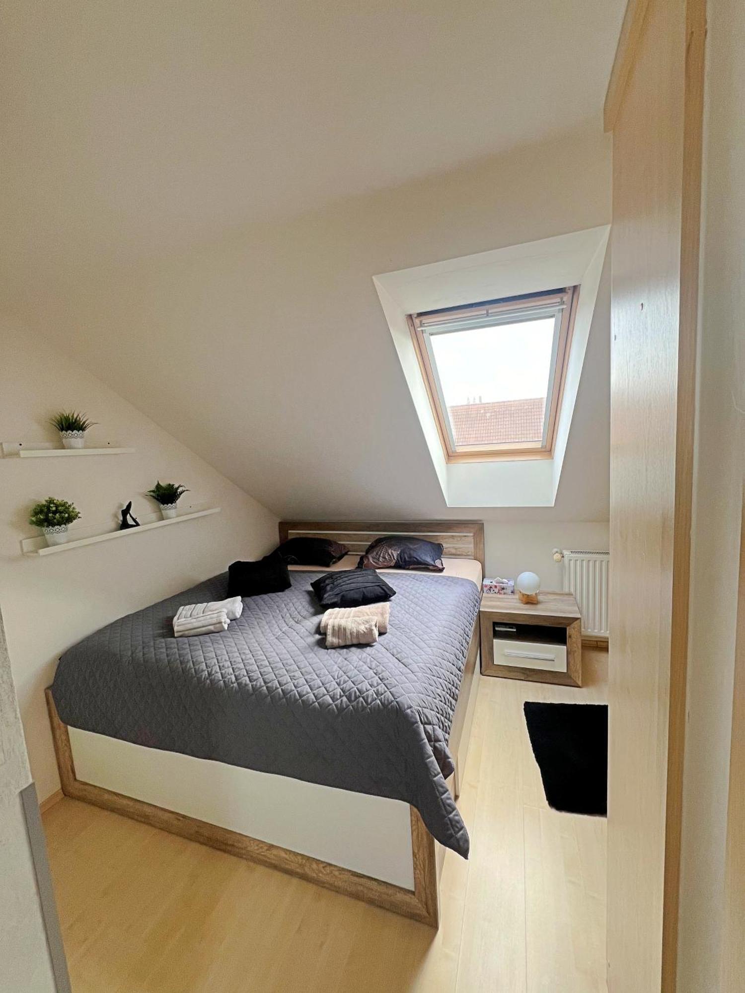 Mezonetovy Apartman V Centru Praha Exteriér fotografie
